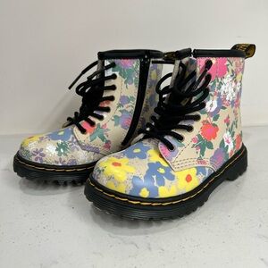 Dr Martens Floral Mash Up Boots Girls Size 8 Like New